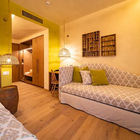 Conti Thun Wine Resort Puegnago del Garda