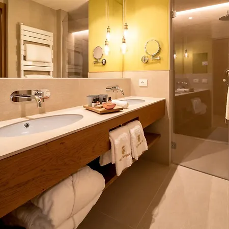 Conti Thun Wine Resort Puegnago sul Garda