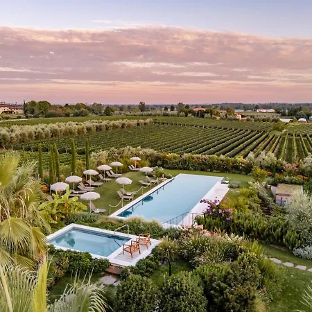 Resort Conti Thun Wine *