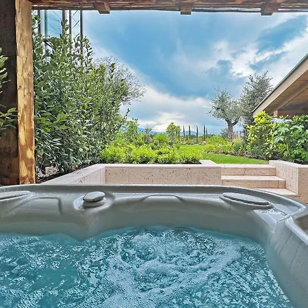 Resort Conti Thun Wine